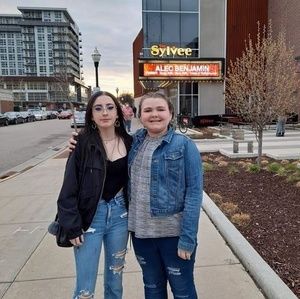 Meet your Posher, Maci